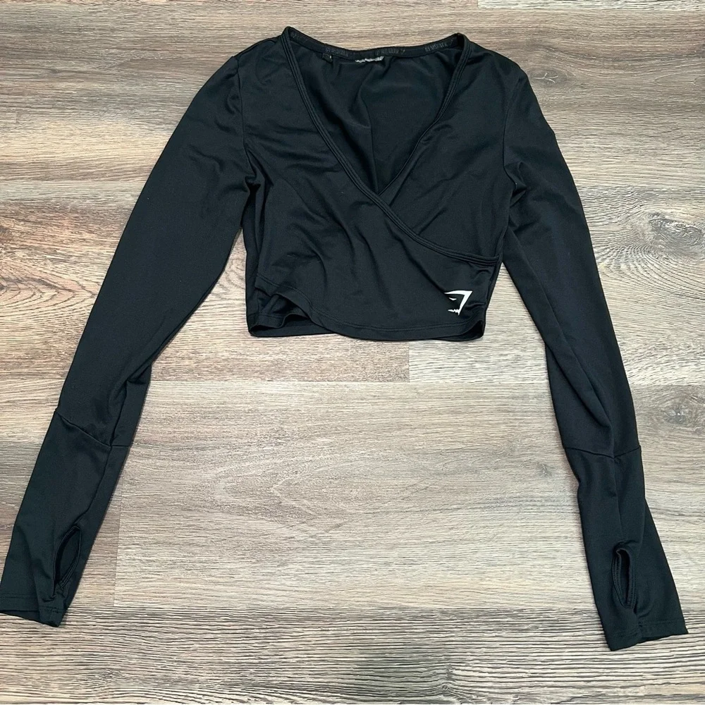 Gymshark Black Long Sleeve Crossover Wrap Top Small